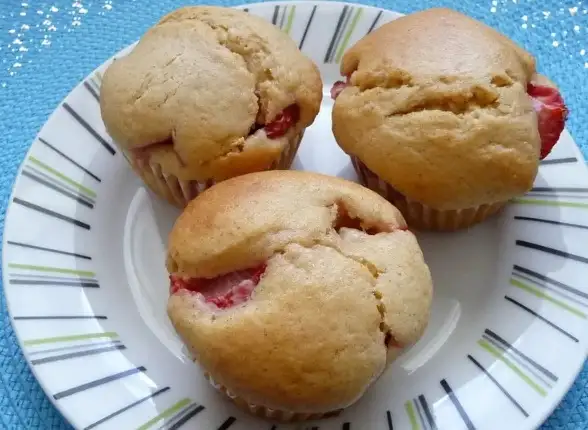 Erdbeer-Limetten-Muffins