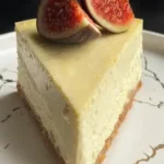 Käsekuchen mit karamellisierten Birnen