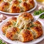 Käse Knoblauch Zupfbrot frisch aus dem Ofen, ideal für Feiern und Snacks