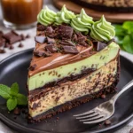 Minze Schokoladen Fudge Käsekuchen mit knackigem Mintgeschmack und schokoladiger Cremefarbe