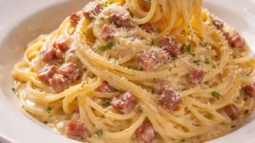 Traditionelles Spaghetti Carbonara Rezept nach italienischer Art