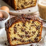 Saftiger Ameisenkuchen frisch aus dem Ofen, perfekt für jeden Anlass.