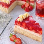 Weltbestes Erdbeerkuchen Rezept mit frischen Erdbeeren und cremiger Füllung