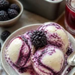 Hausgemachtes Brombeereis aus frischen Brombeeren für einen erfrischenden Genuss