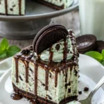 No-Bake Oreo-Minz-Käsekuchen mit frischer Minze und knusprigen Oreo-Keksen