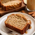 Apfel-Zucchini-Brot mit köstlichem braunem Zuckerguss