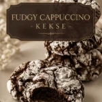 Fudgy Cappuccino Crinkles frisch gebacken mit Puderzucker bestäubt