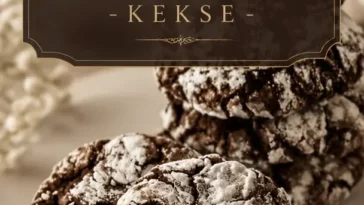 Fudgy Cappuccino Crinkles frisch gebacken mit Puderzucker bestäubt