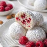 Himbeer-Mandel-Schneebällen, ein köstliches Dessert für die Feiertage
