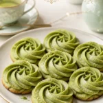 Knusprige klassische Rosetten aus Weihnachtsgebäck für festliche Anlässe