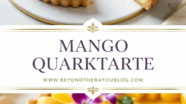 Ein köstliches Stück Mango-Curd-Tarte auf einem dekorativen Teller.