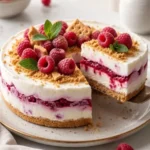 Einfache Himbeer-Joghurt-Eisbox-Torte für heiße Sommertage